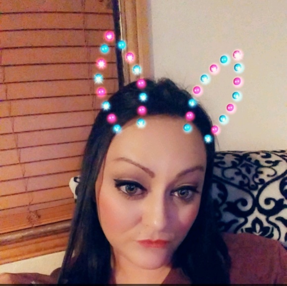 Meet your Posher, Kirsta - Picture 1 of 1